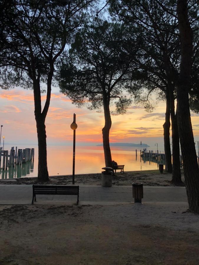 Uno Sguardo Sul Lago Appartam パッシニャーノ・スル・トラジメーノ エクステリア 写真